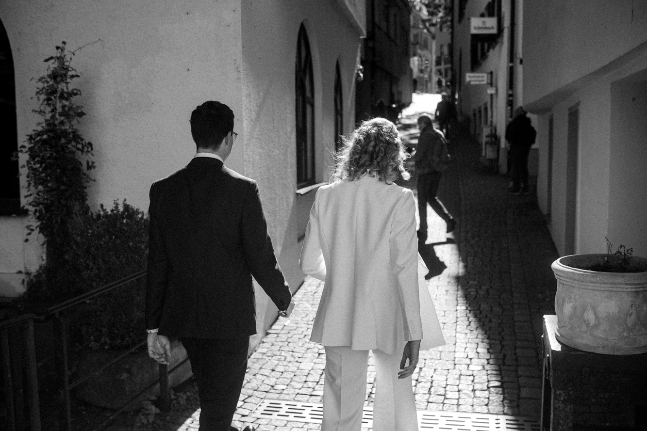 Hochzeitsfotografie Tübingen - Oktoberhochzeit - Gassen in Tübingen