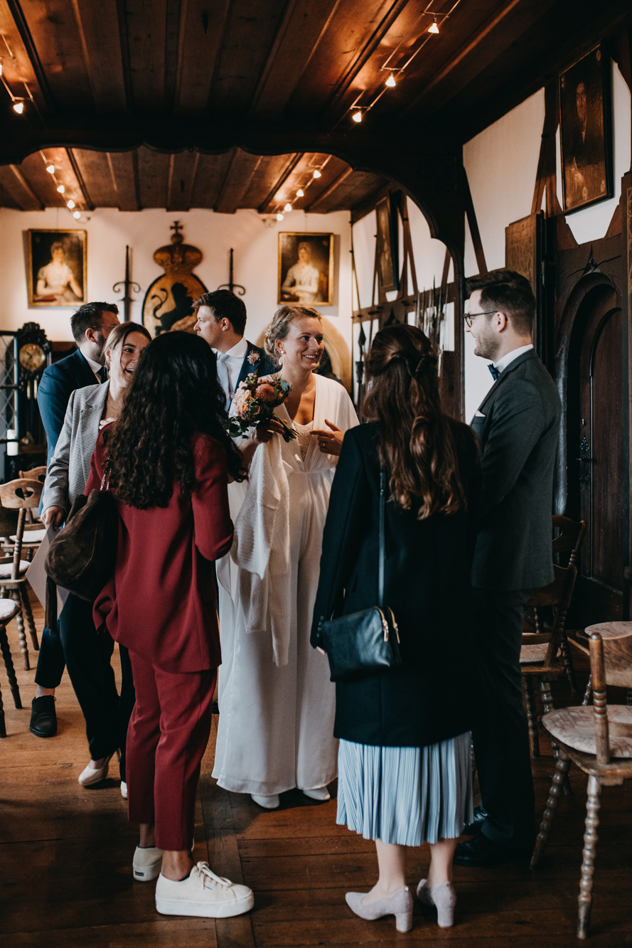 Hochzeitsfotograf Heidelberg - standesamtliche Trauung in Franken